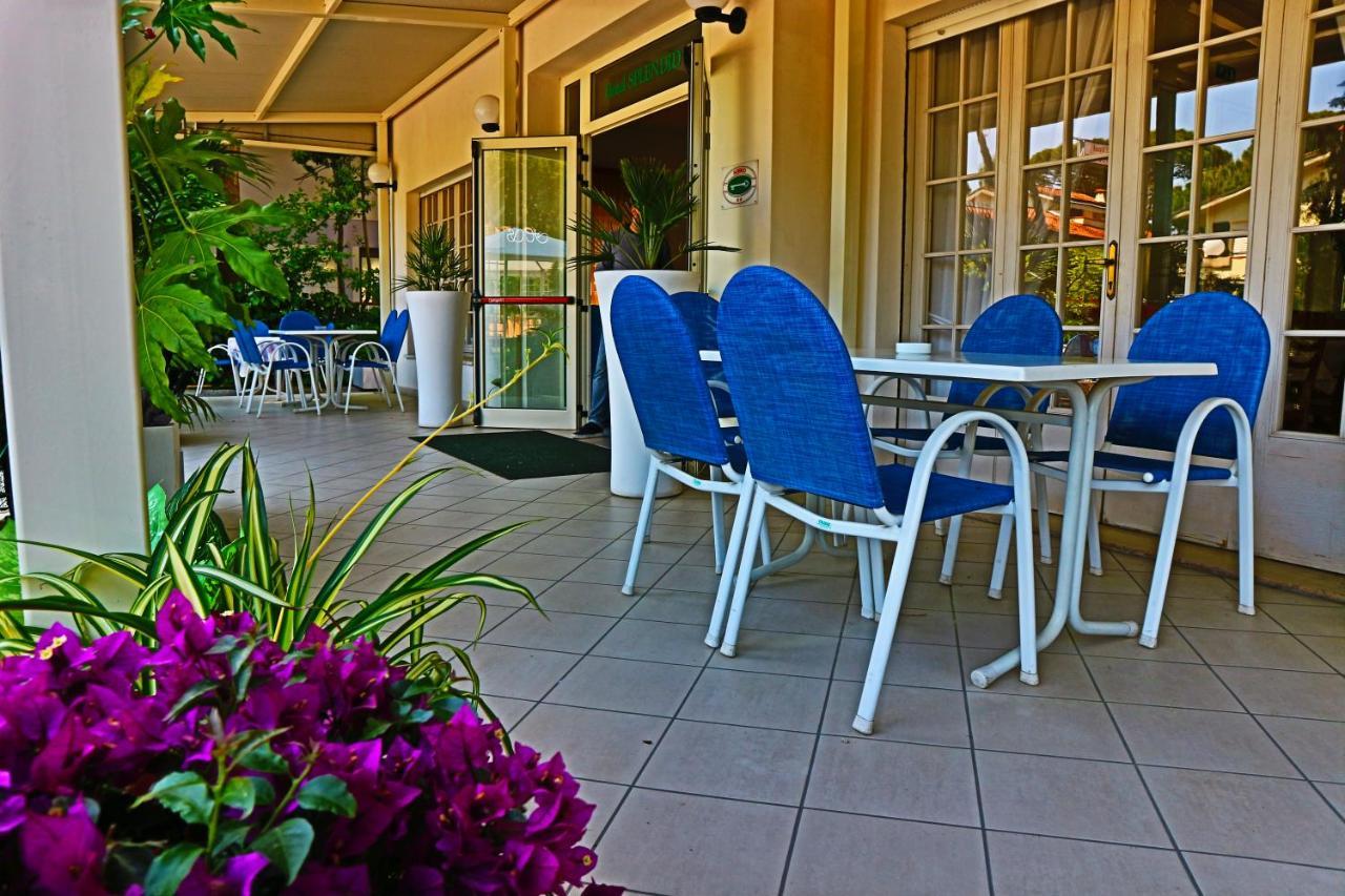 Splendid B&B Milano Marittima Exterior photo