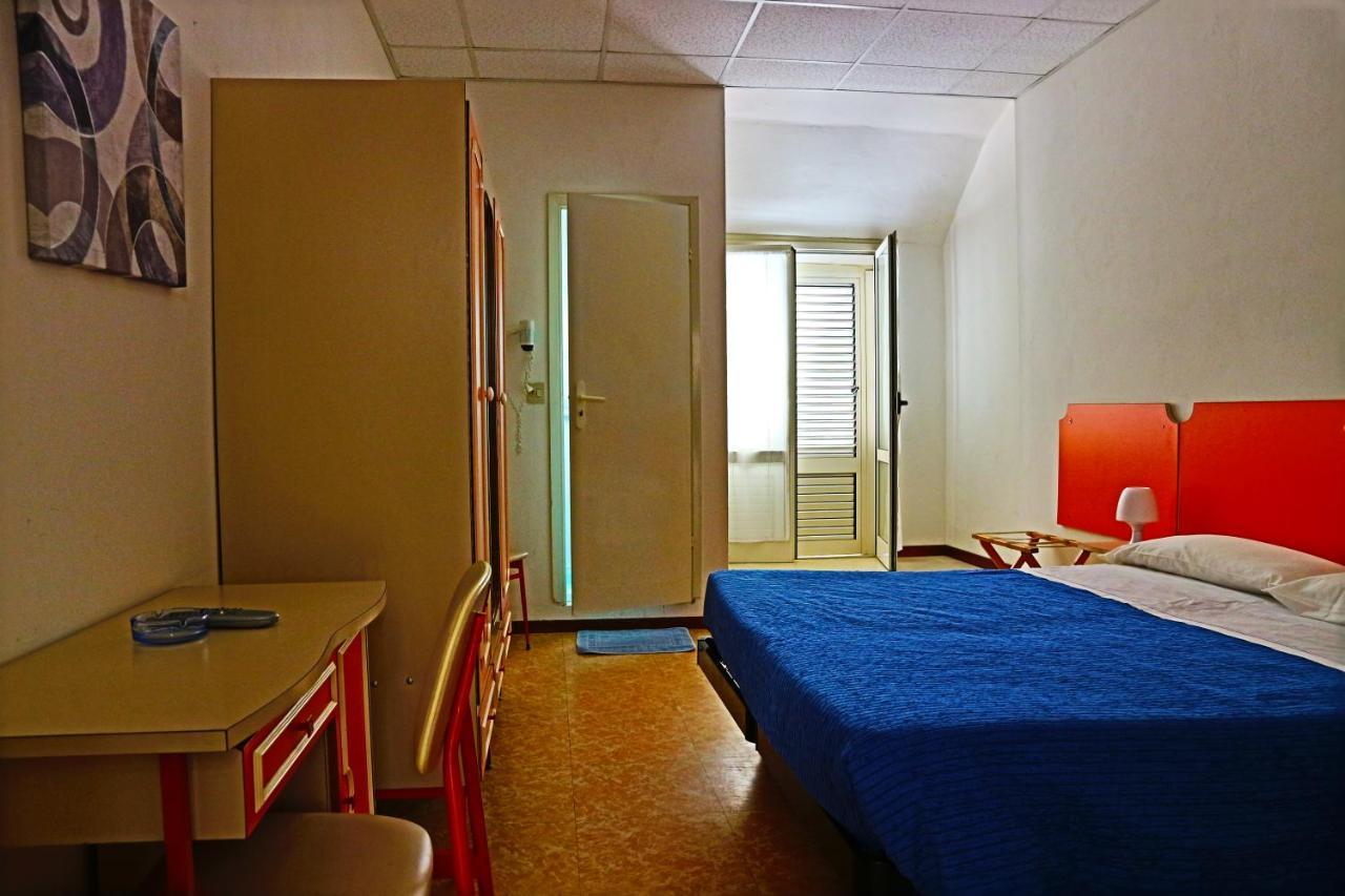 Splendid B&B Milano Marittima Exterior photo